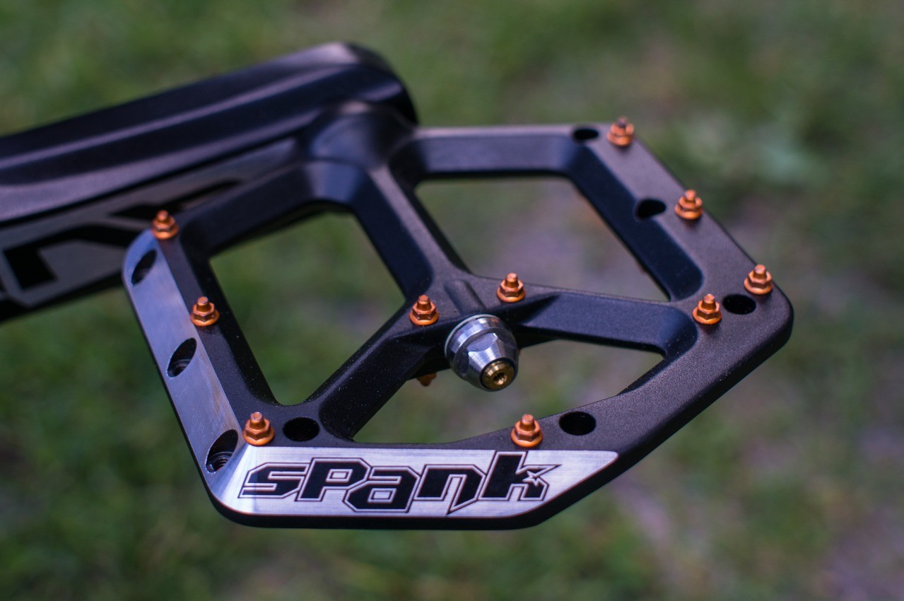 spank pedals spike